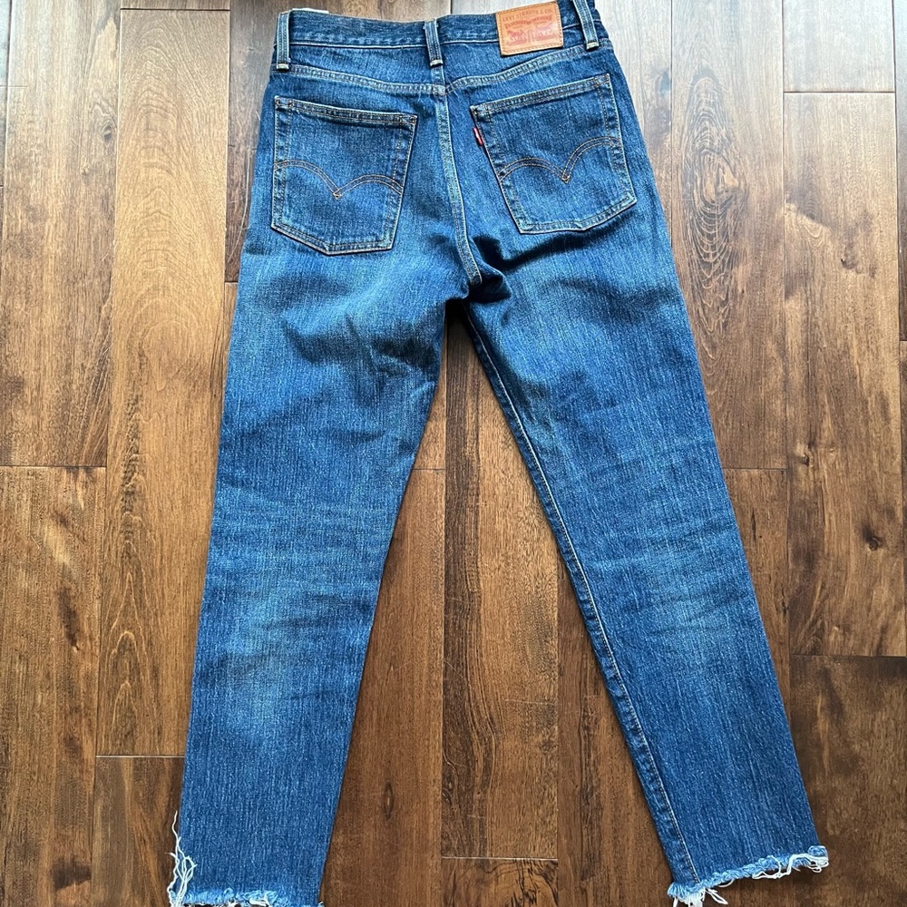 Levi's Blue Jeans with Raw Hem